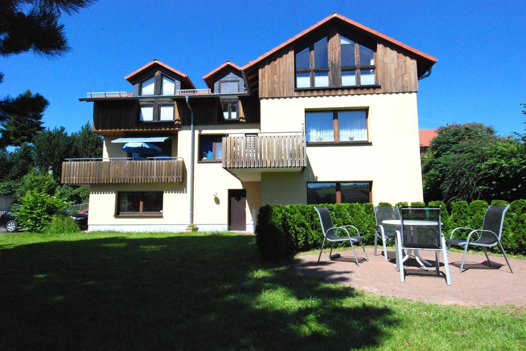Ferienwohnungen Fliegerstrasse Gersfeld Exterior photo